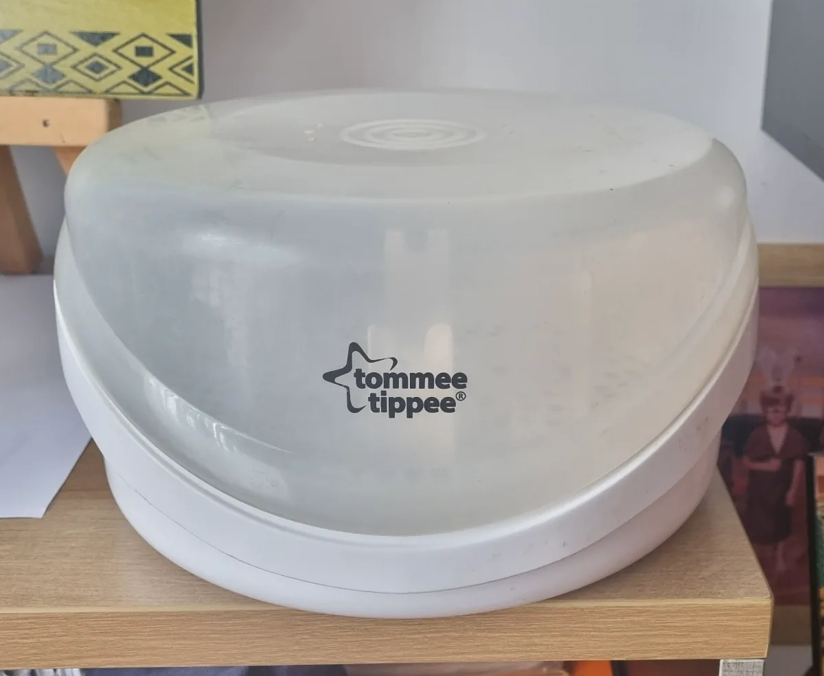 Tommee Tippee Microwave Steam Sterilizer 1