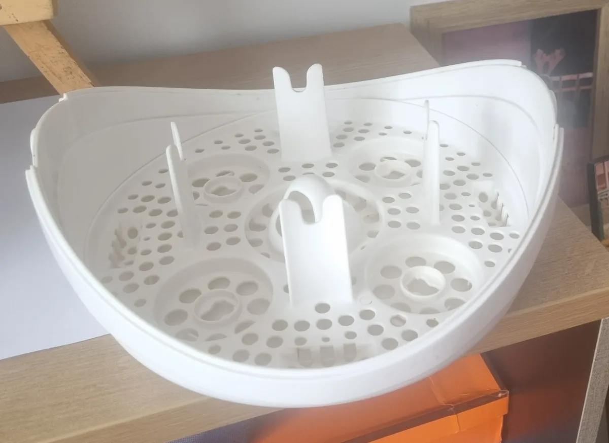 Tommee Tippee Microwave Steam Sterilizer 2