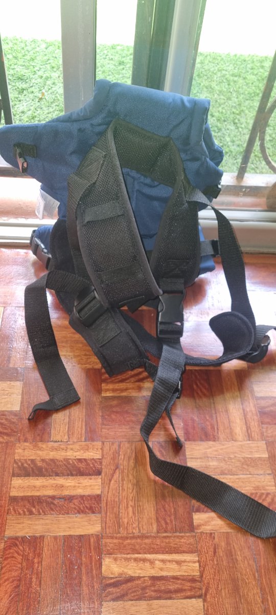 Mothercare 3-Position Baby Carrier 2