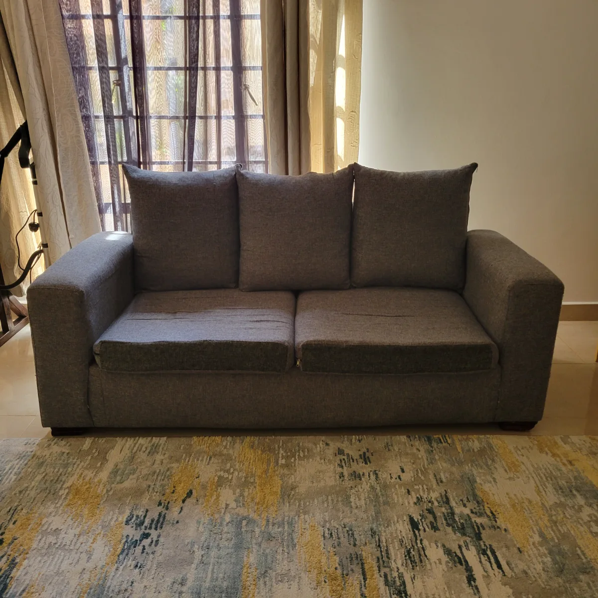 Grey 3-seater couch 1