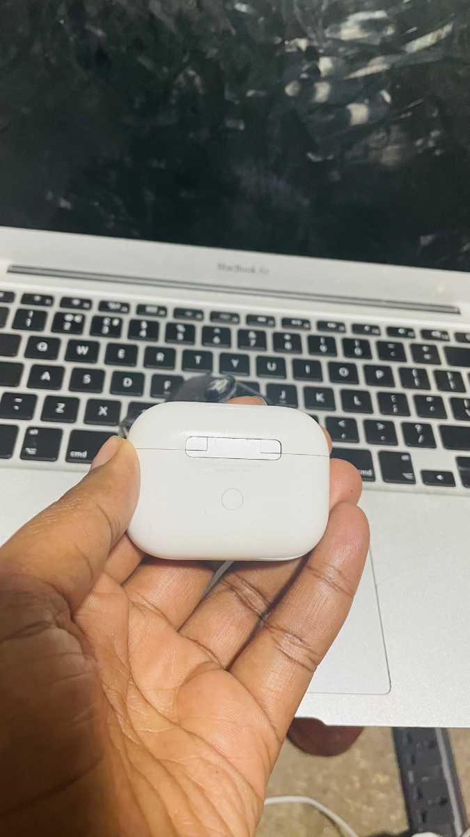 Apple AirPods 2