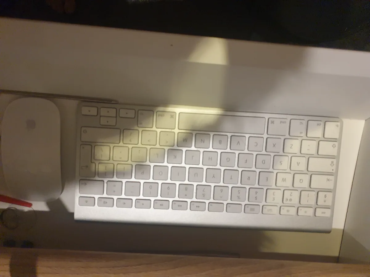 2017 27" iMac 5K Res - EX U.K stock - 1Tb HDD - 16GB Ram - 3