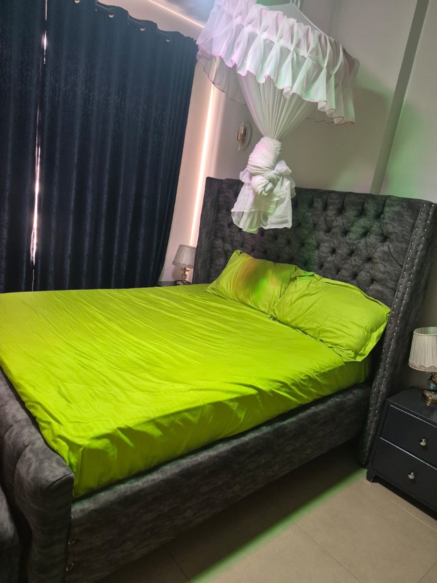 New 5×6 Bed + FREE Mattress 1