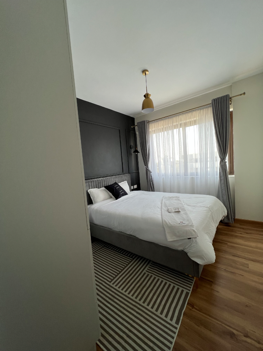 Bed 5 by 6 2