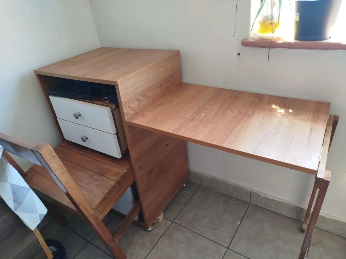 Desk with chair 1