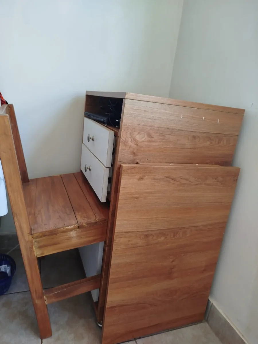 Desk with chair 2