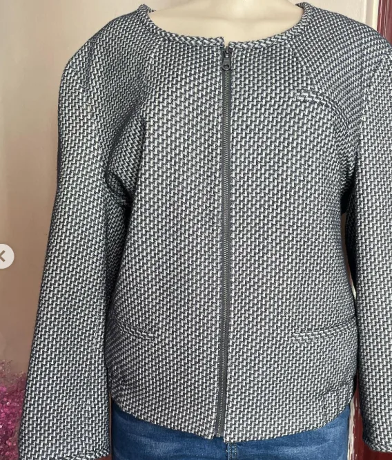 The Classic Monochrome Tweed Jacket 3