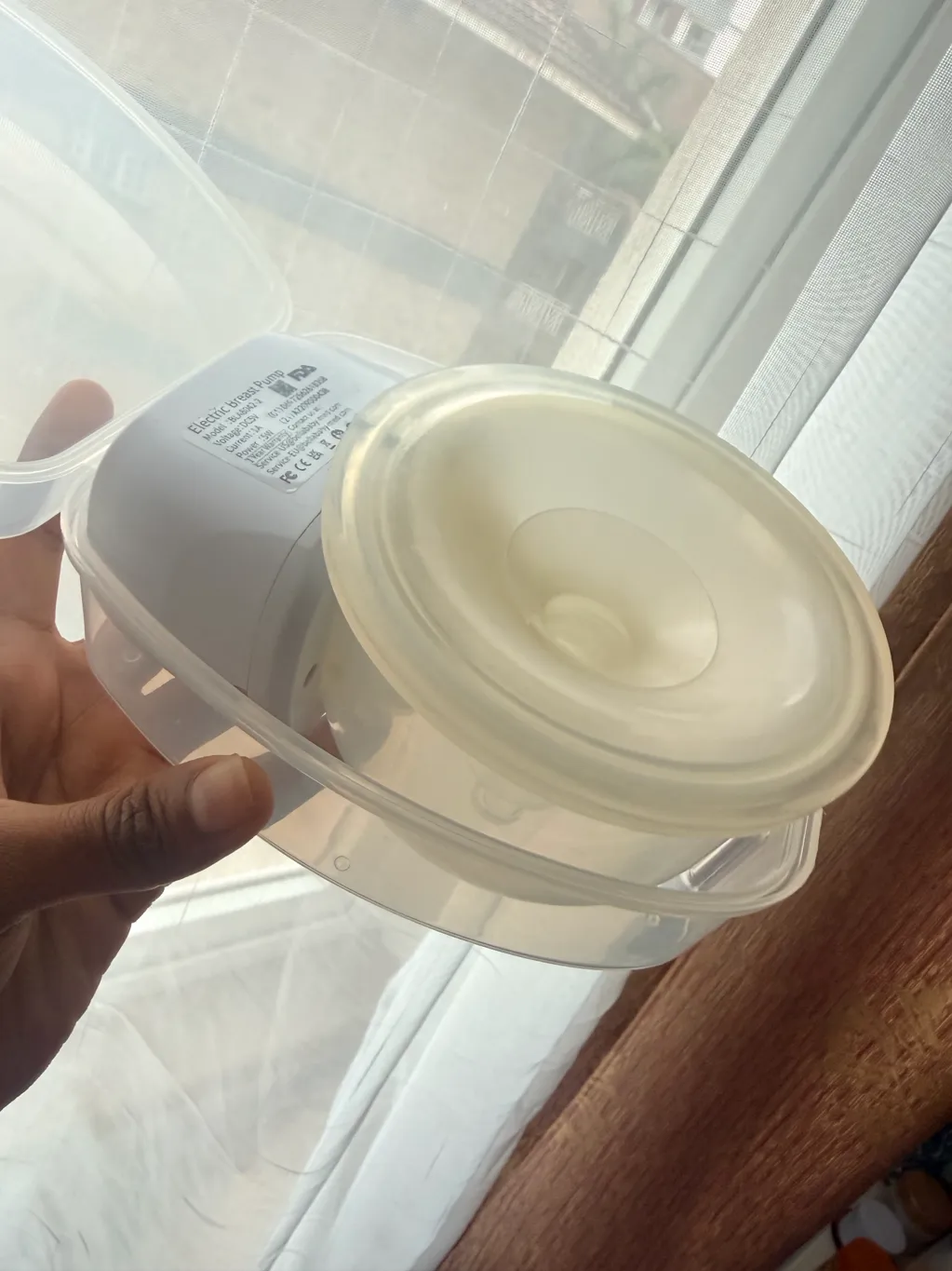 Bellababy Hands-Free Breast Pump Wearable 1