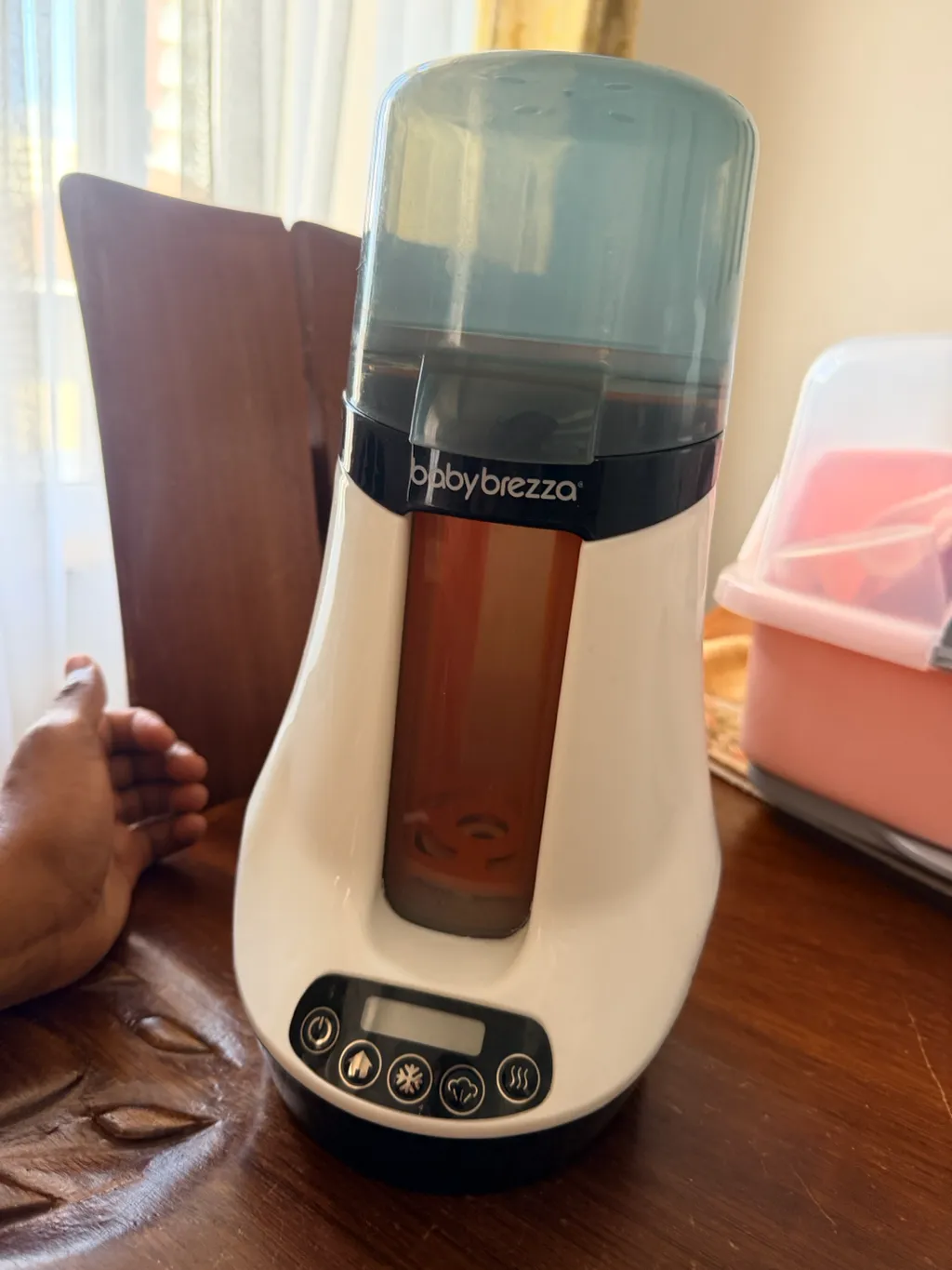 Baby Brezza Smart Bottle Milk Warmer 1