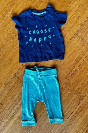 "Choose Happy" Baby Outfit Set (0-6 Months) 1