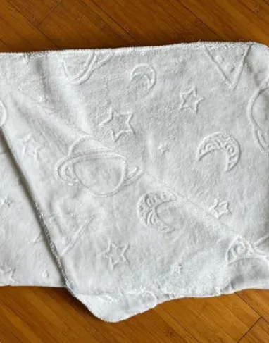 NEW Dreamy Warm Plush Baby Blanket (Stars & Planets) 2