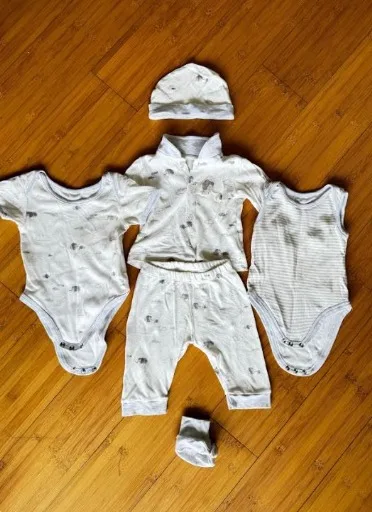 Juniors Baby Starter Set (6-Piece, 0-6 months) 1