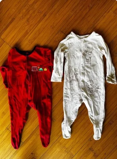 Winnie the Pooh & Red Baby Onesies (3-6 months) 1