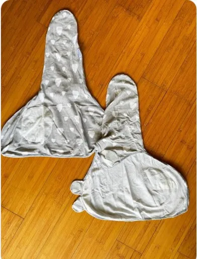 Little Seeds Organic Cotton Swaddle Blankets with Clouds (Gently Used) 1