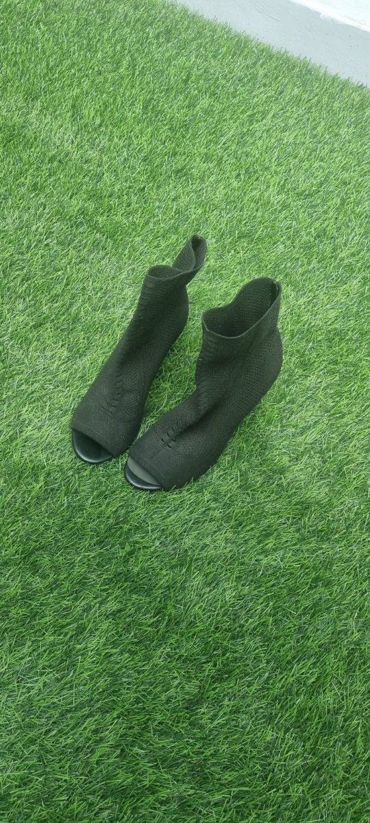 Aldo Peep toe ankle boots UK40 1