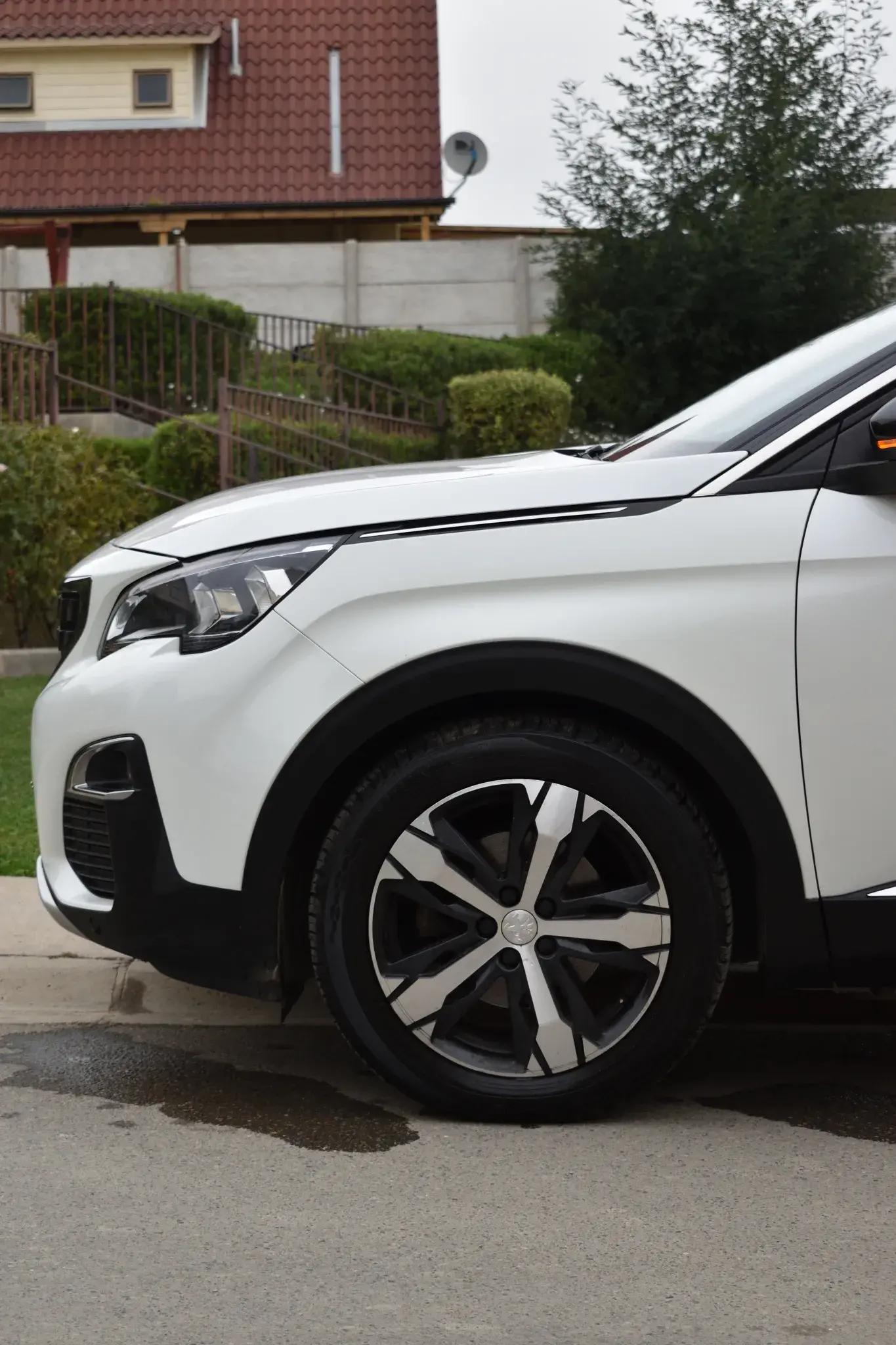Foto de Peugeot 3008 1.6T Allure