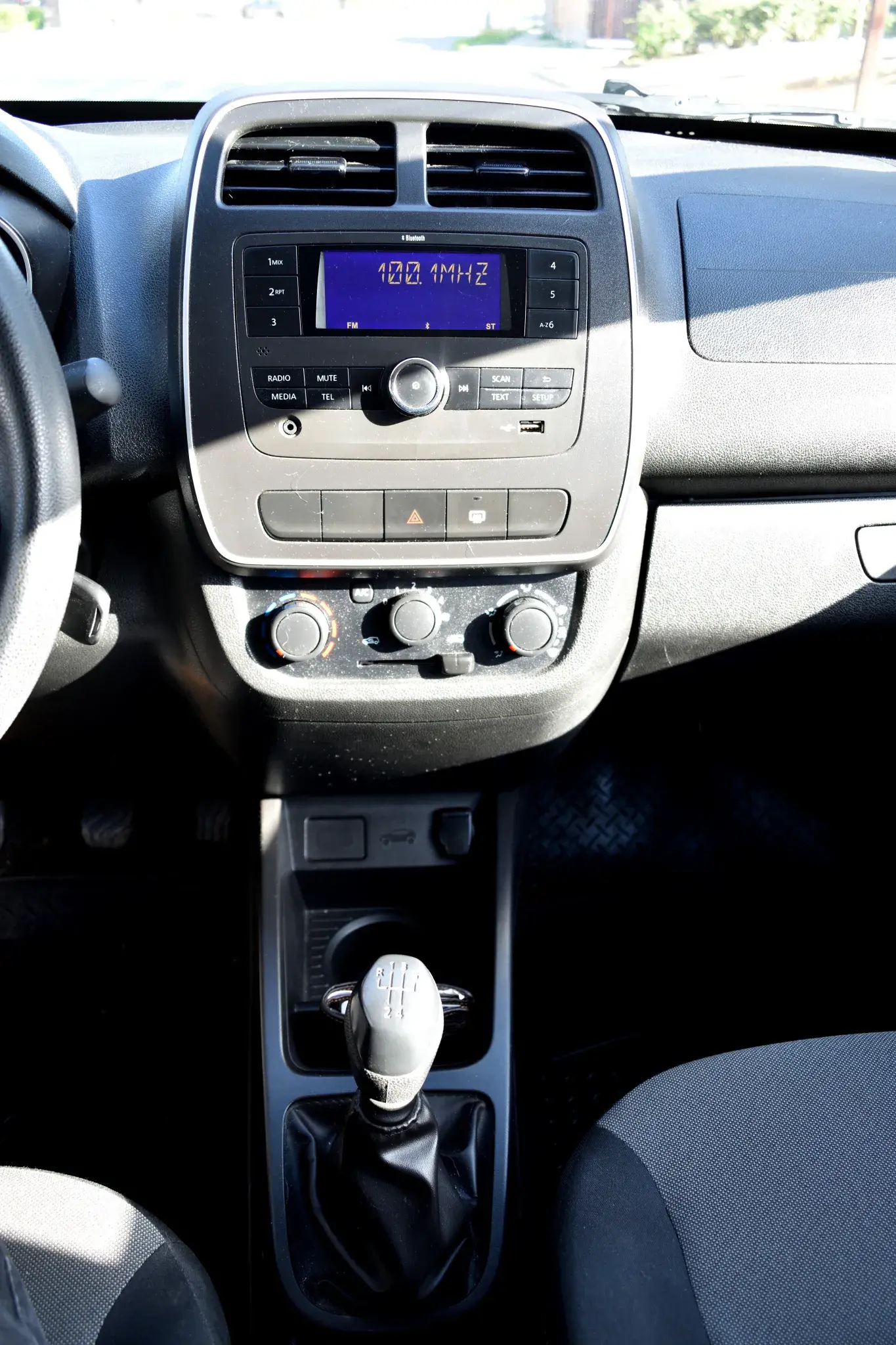 Renault Kwid 1.0 2022 — foto 12