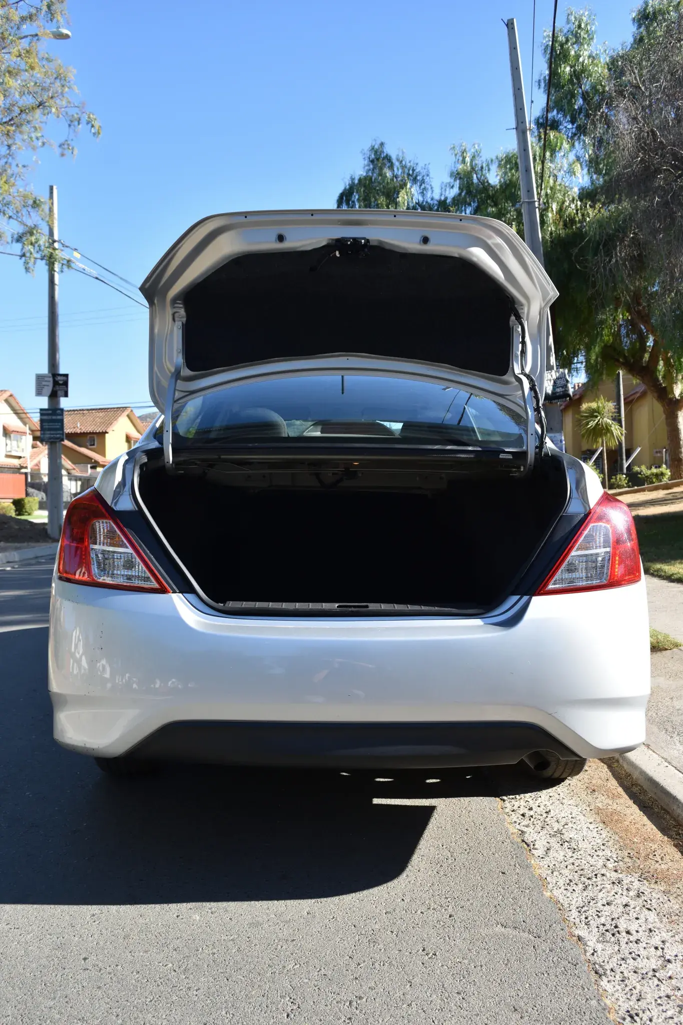 Nissan Versa 1.6 2019 — foto 11