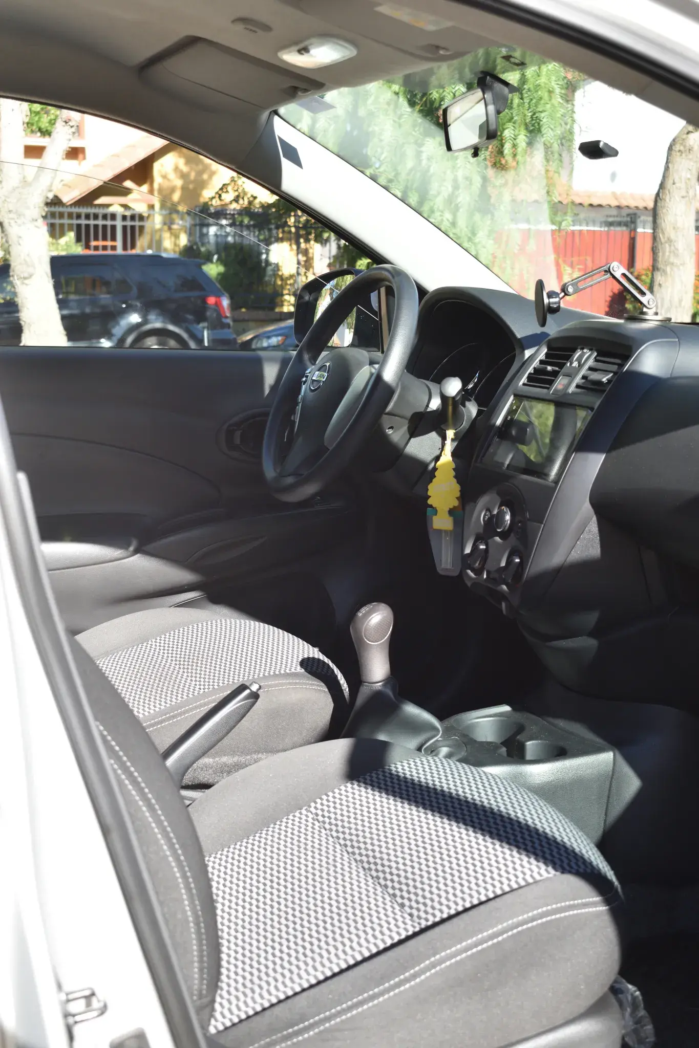 Nissan Versa 1.6 2019 — foto 13