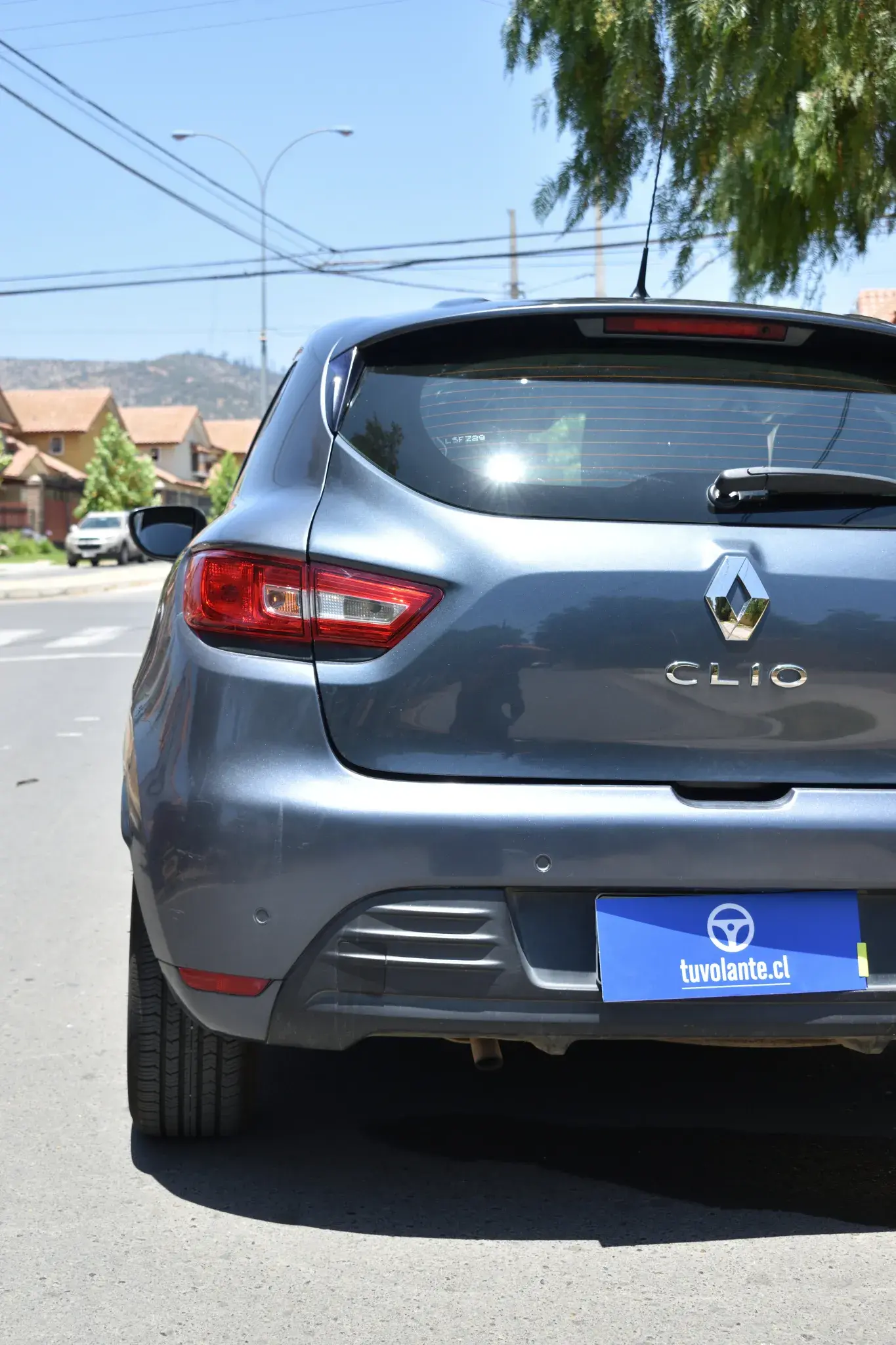 Renault Clio IV 2019 — foto 16