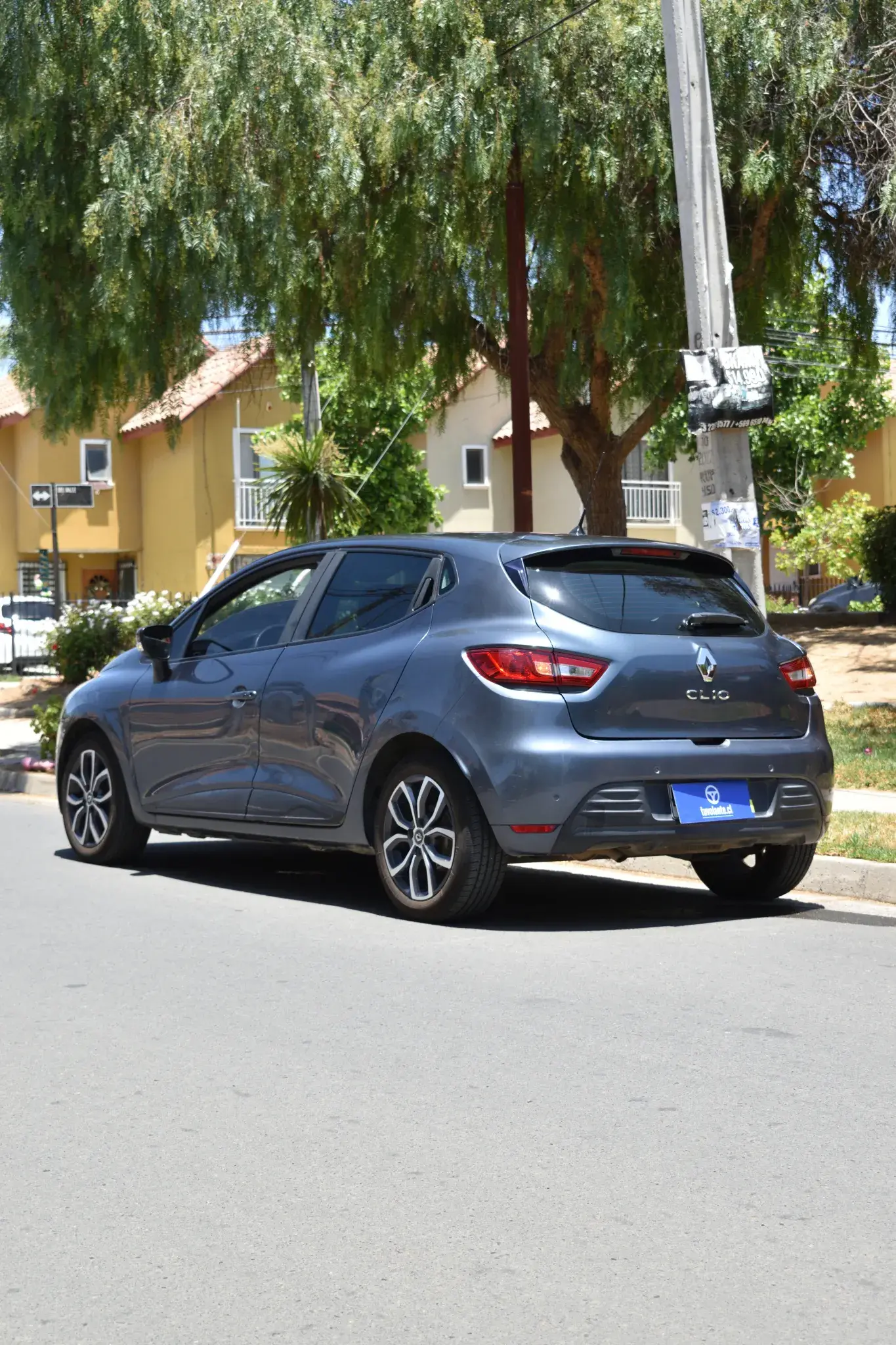 Renault Clio IV 2019 — foto 17