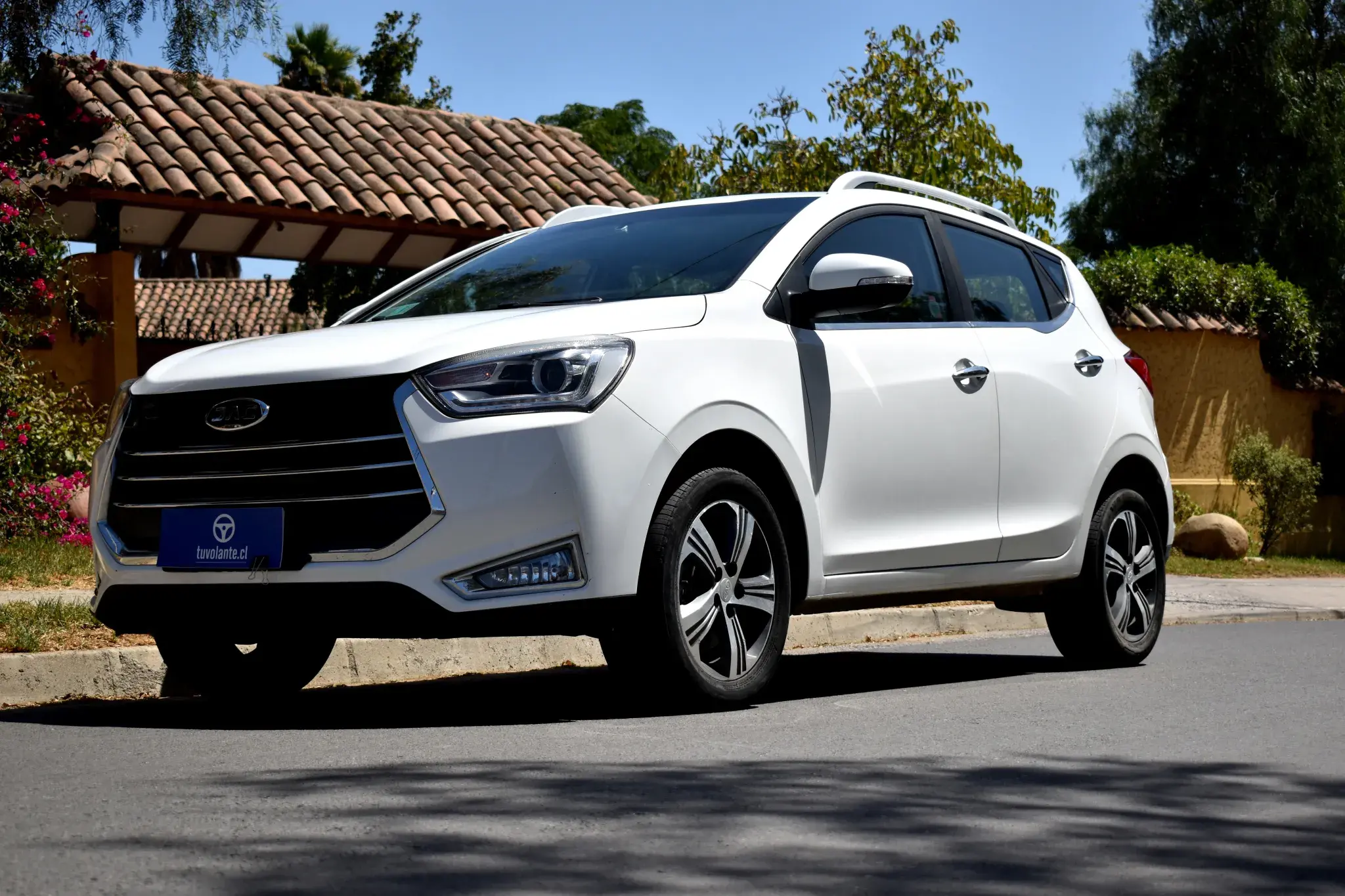 JAC JS2 Luxury