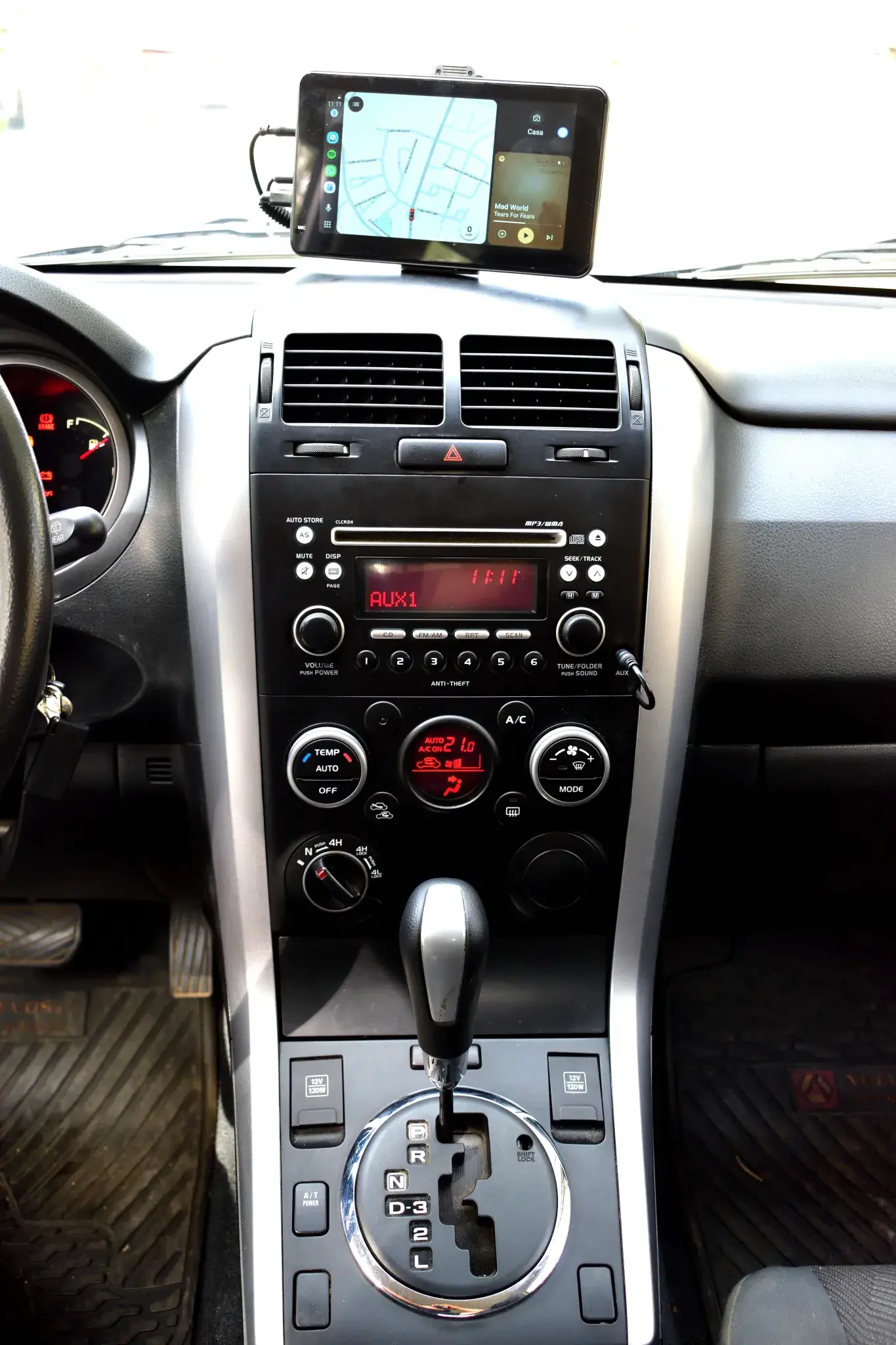 Suzuki Grand Vitara 4x4 GLX 2.4 2018 — foto 6