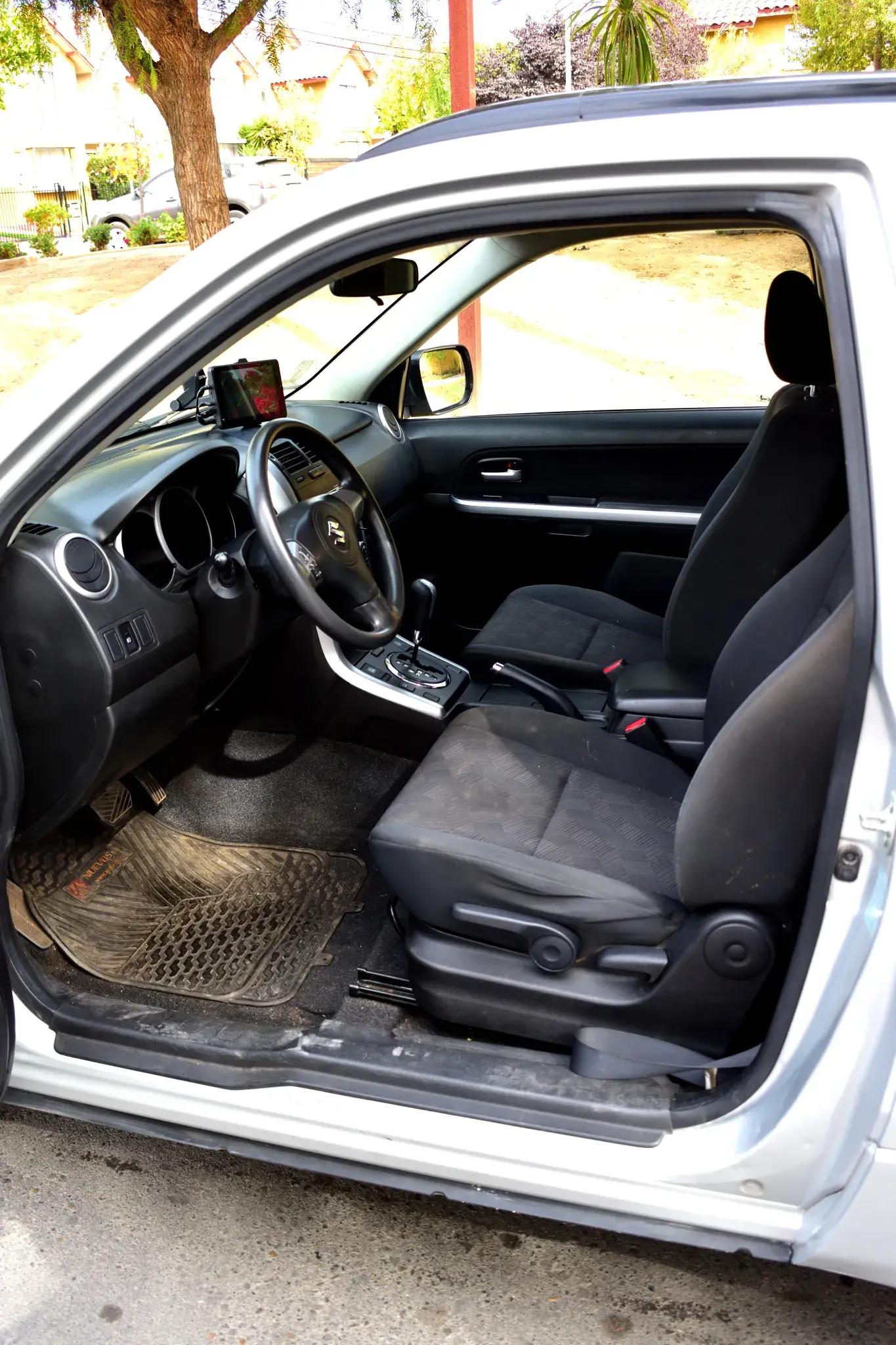 Suzuki Grand Vitara 4x4 GLX 2.4 2018 — foto 25