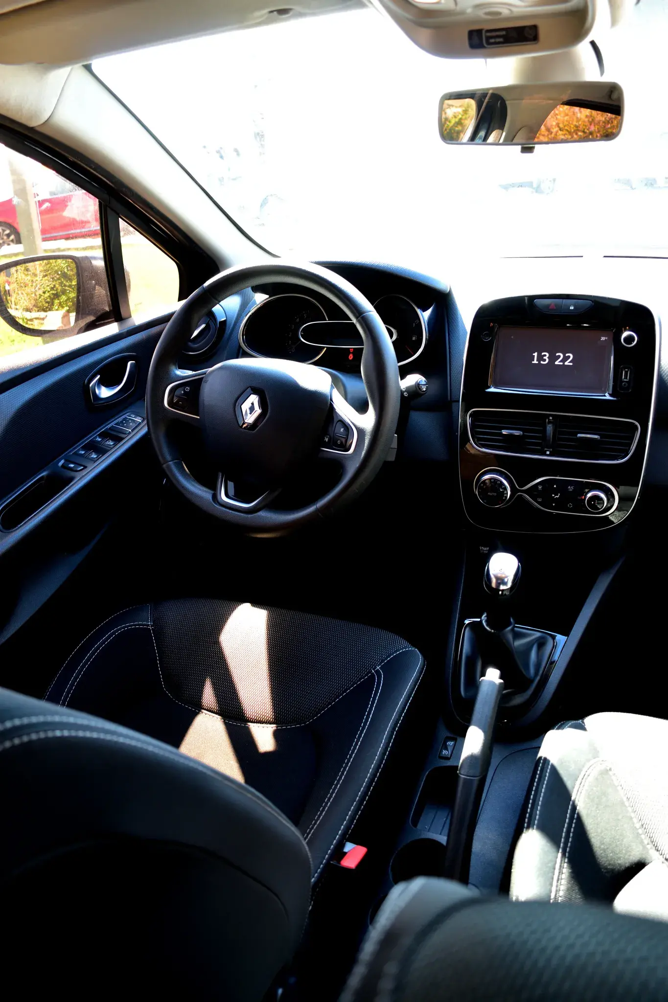 Renault Clio IV 1.2 2018 — foto 7