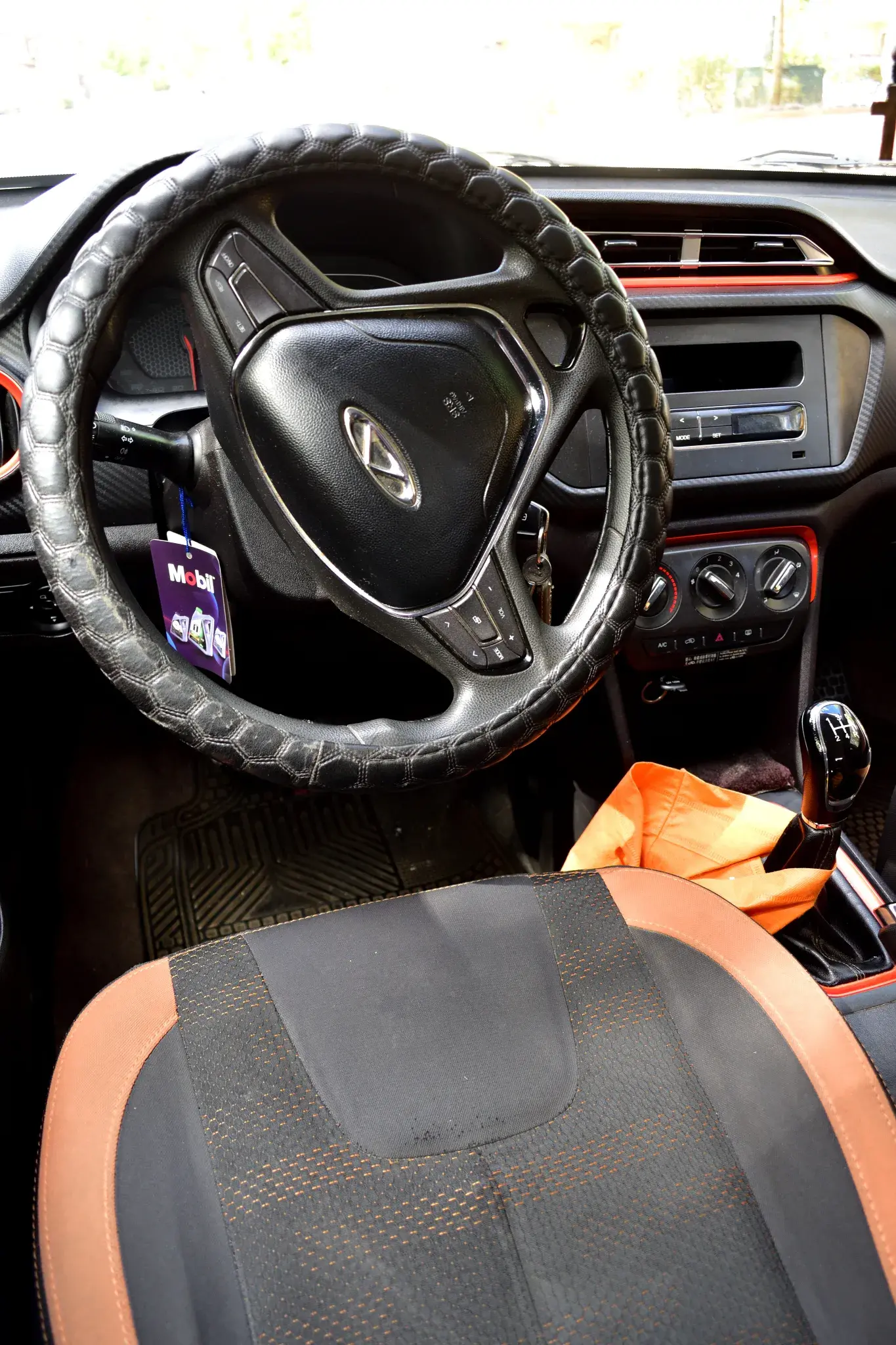 Foto de Chery Tiggo 2 GL