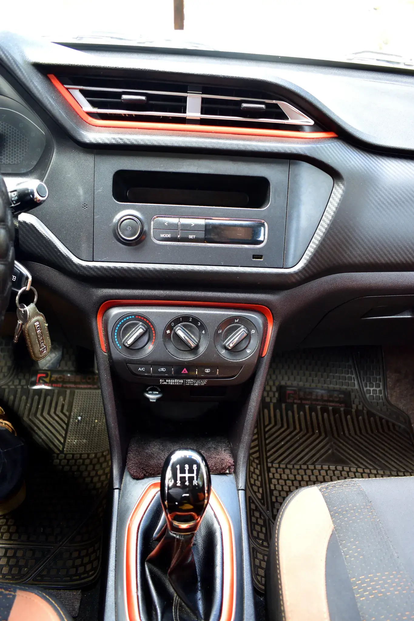 Foto de Chery Tiggo 2 GL