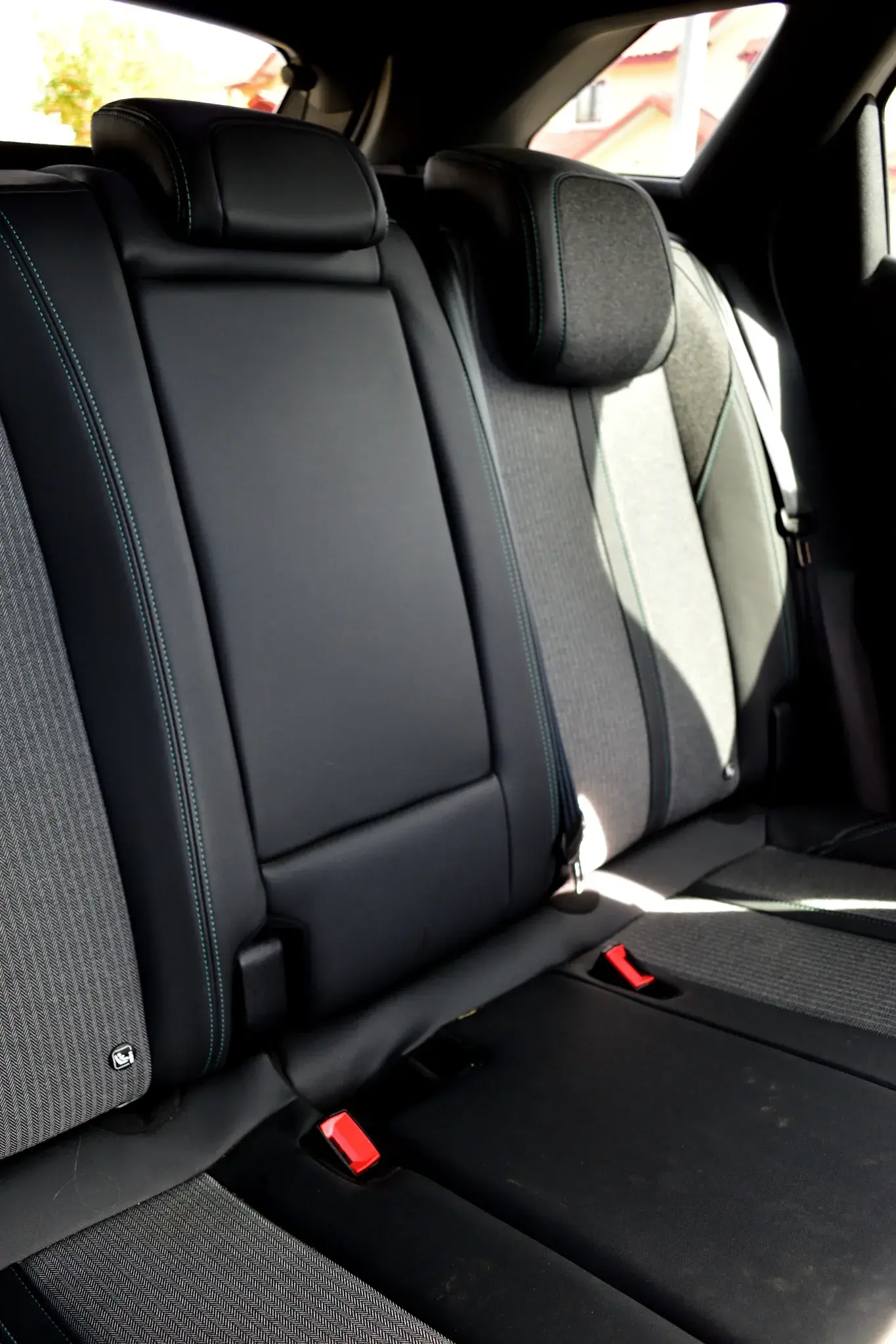 Foto de Peugeot 3008 1.5 Allure Aut