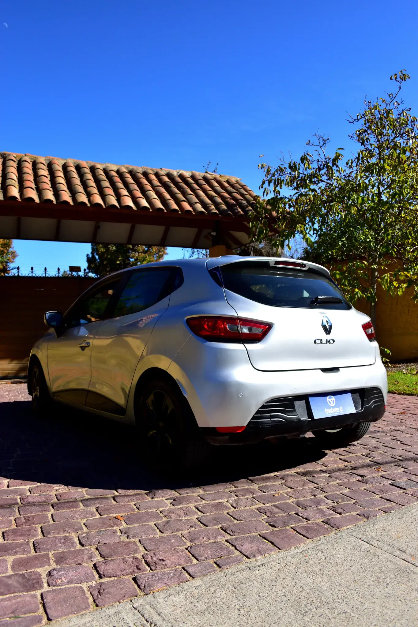 Renault Clio 1.2 Expression 2017 — foto 6