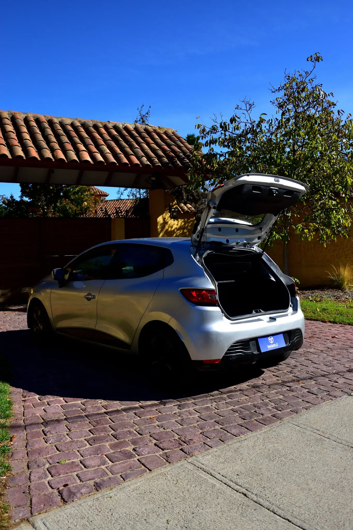 Renault Clio 1.2 Expression 2017 — foto 12