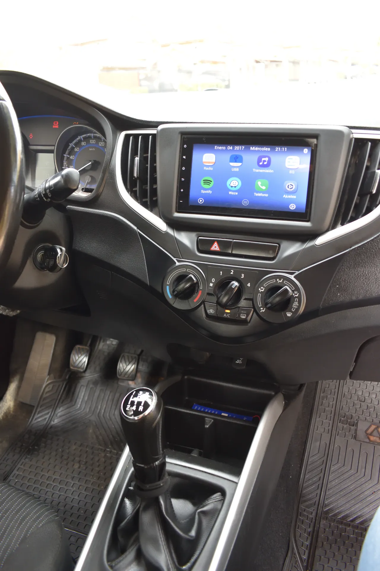 Suzuki Baleno GLS 2019 — foto 12