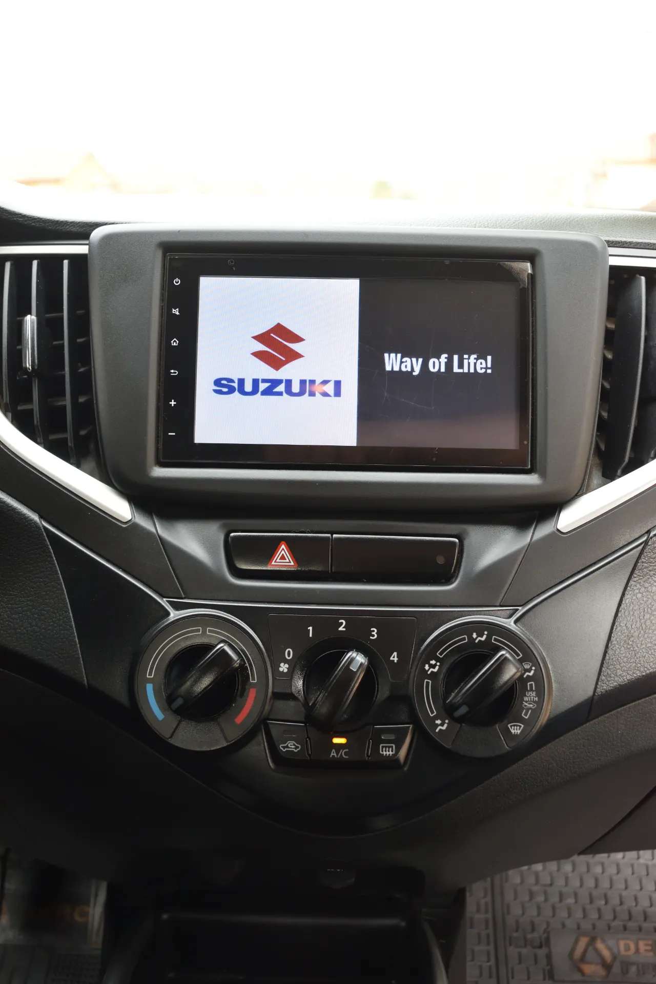 Suzuki Baleno GLS 2019 — foto 13