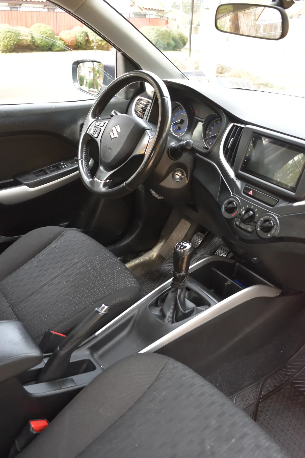 Suzuki Baleno GLS 2019 — foto 15