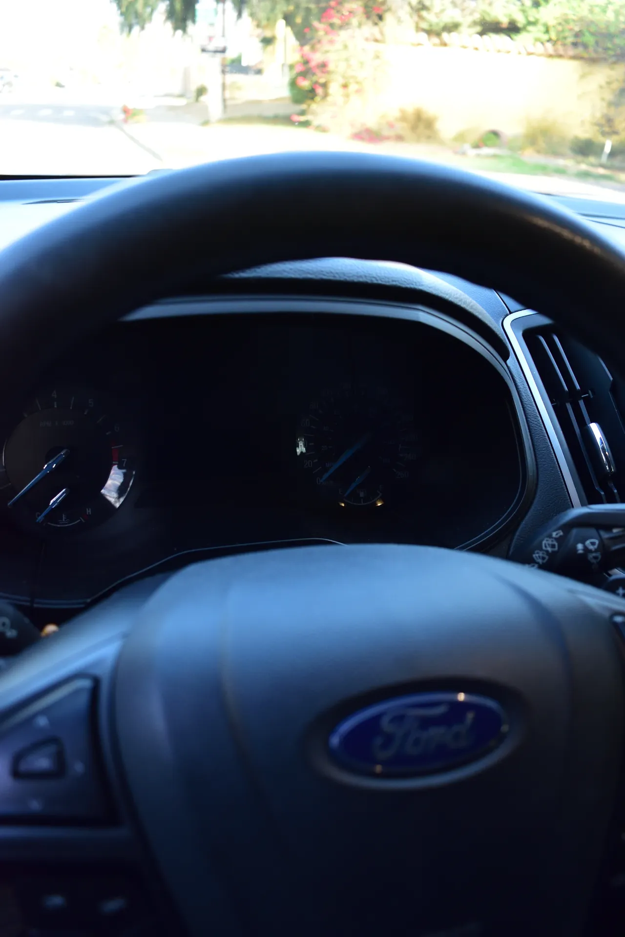 Ford Edge 2019 — foto 9