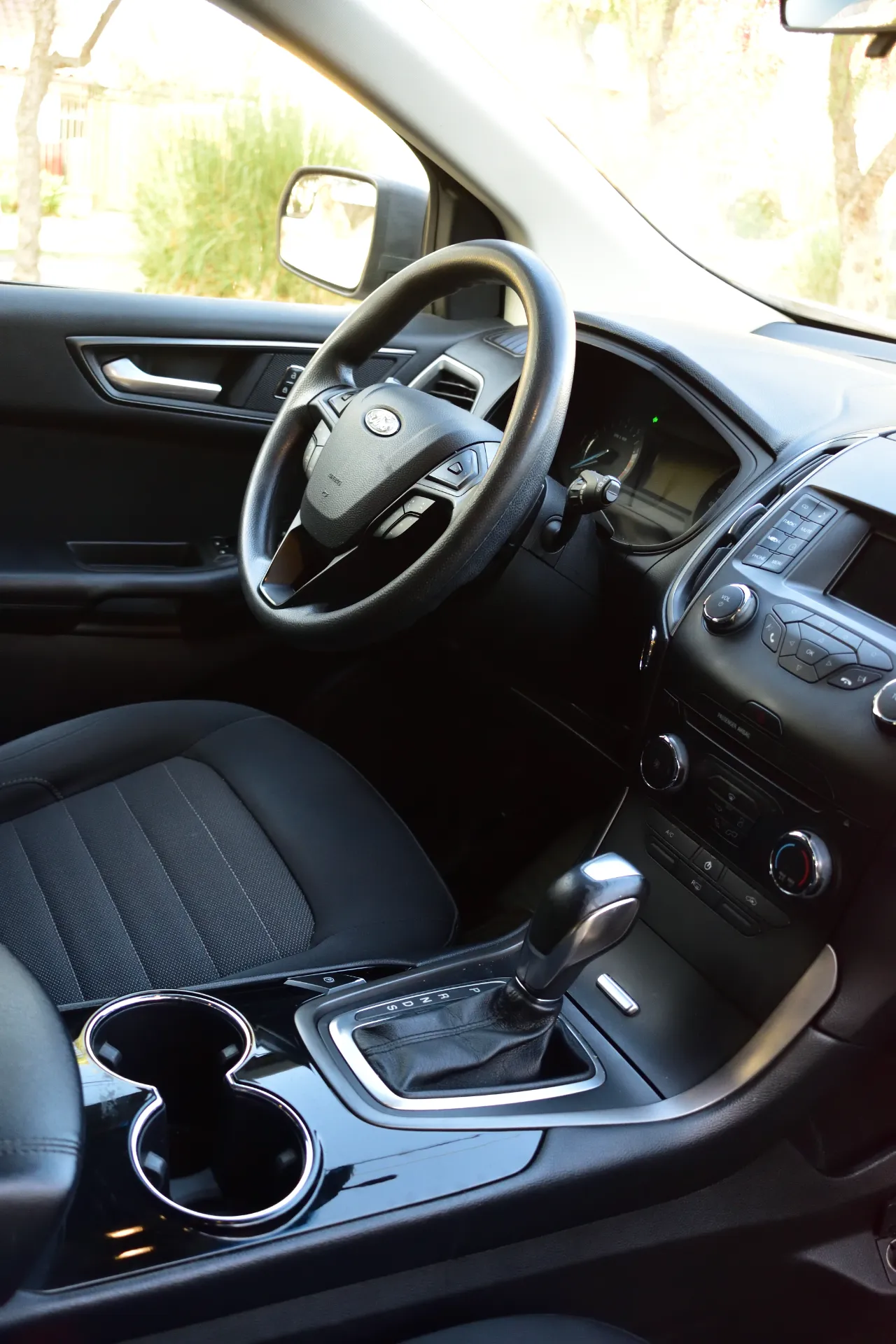 Ford Edge 2019 — foto 10