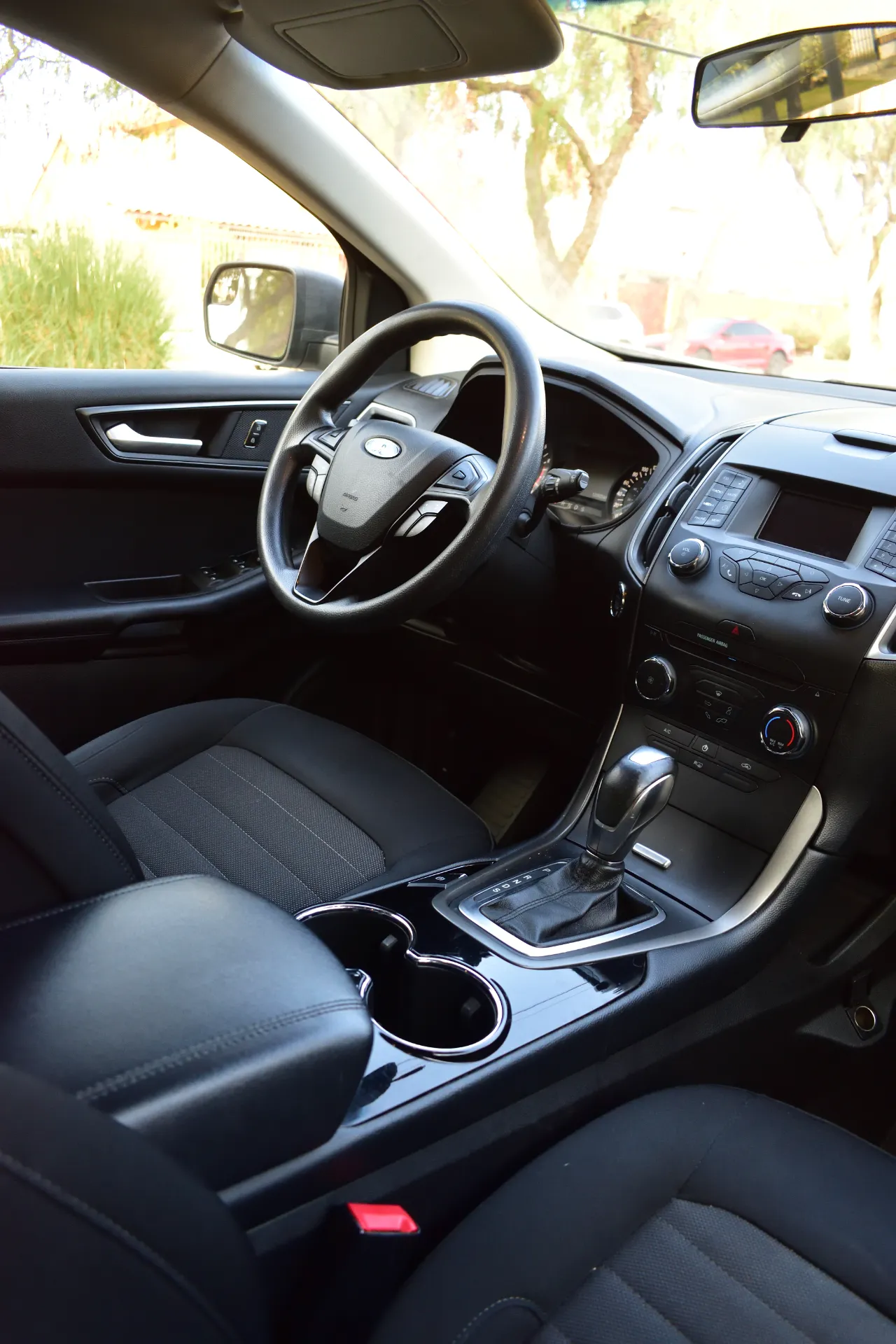 Ford Edge 2019 — foto 11