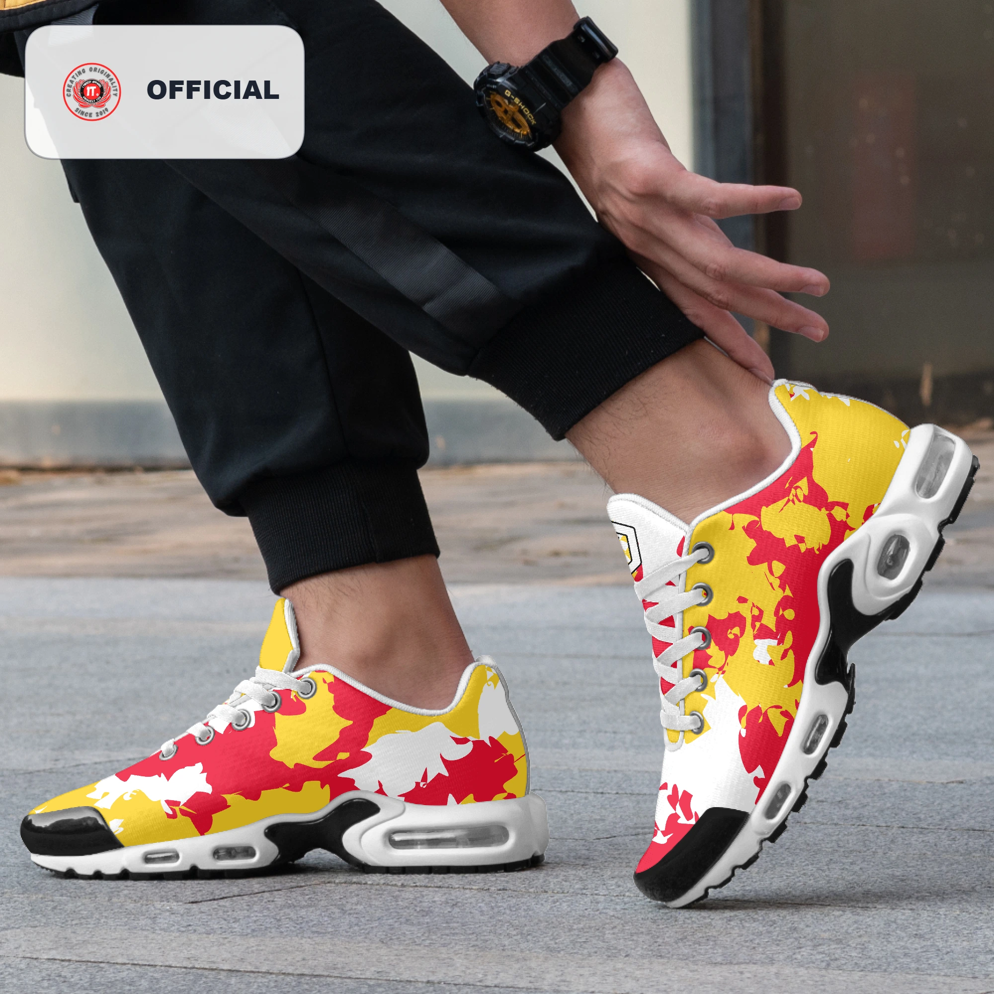 Kicxs Men's Bounce Mesh Knit Sneakers - Red/Yellow Camo