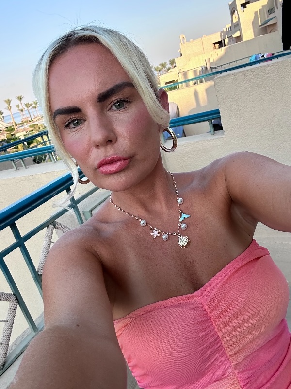 Birthday twin Shauna Barton