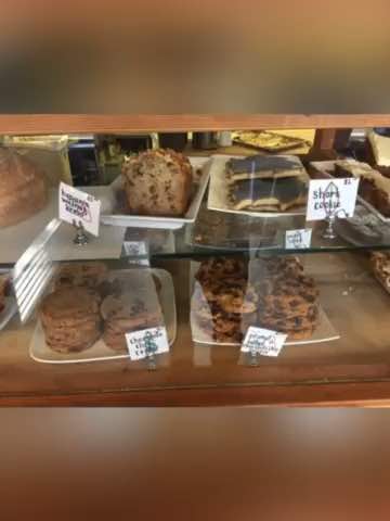 Thumbnail of If this bakery was on 24th, I'd go every morning!