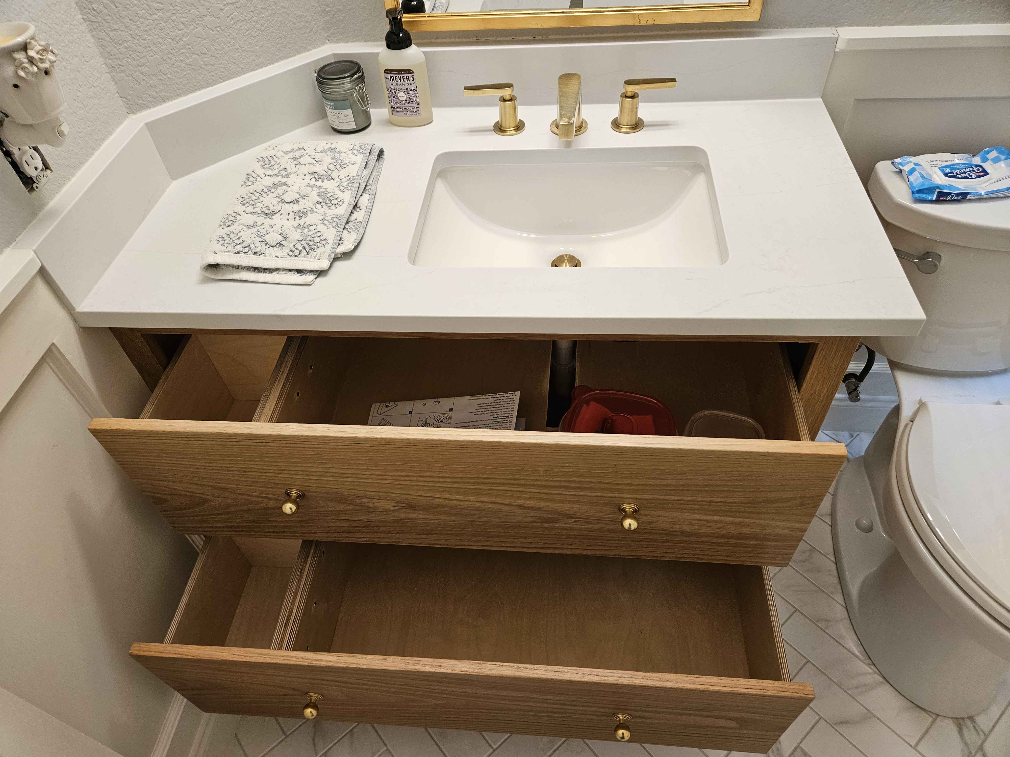 Bespoke White Oak Powder Room with Herringbone Marble - Detail 2