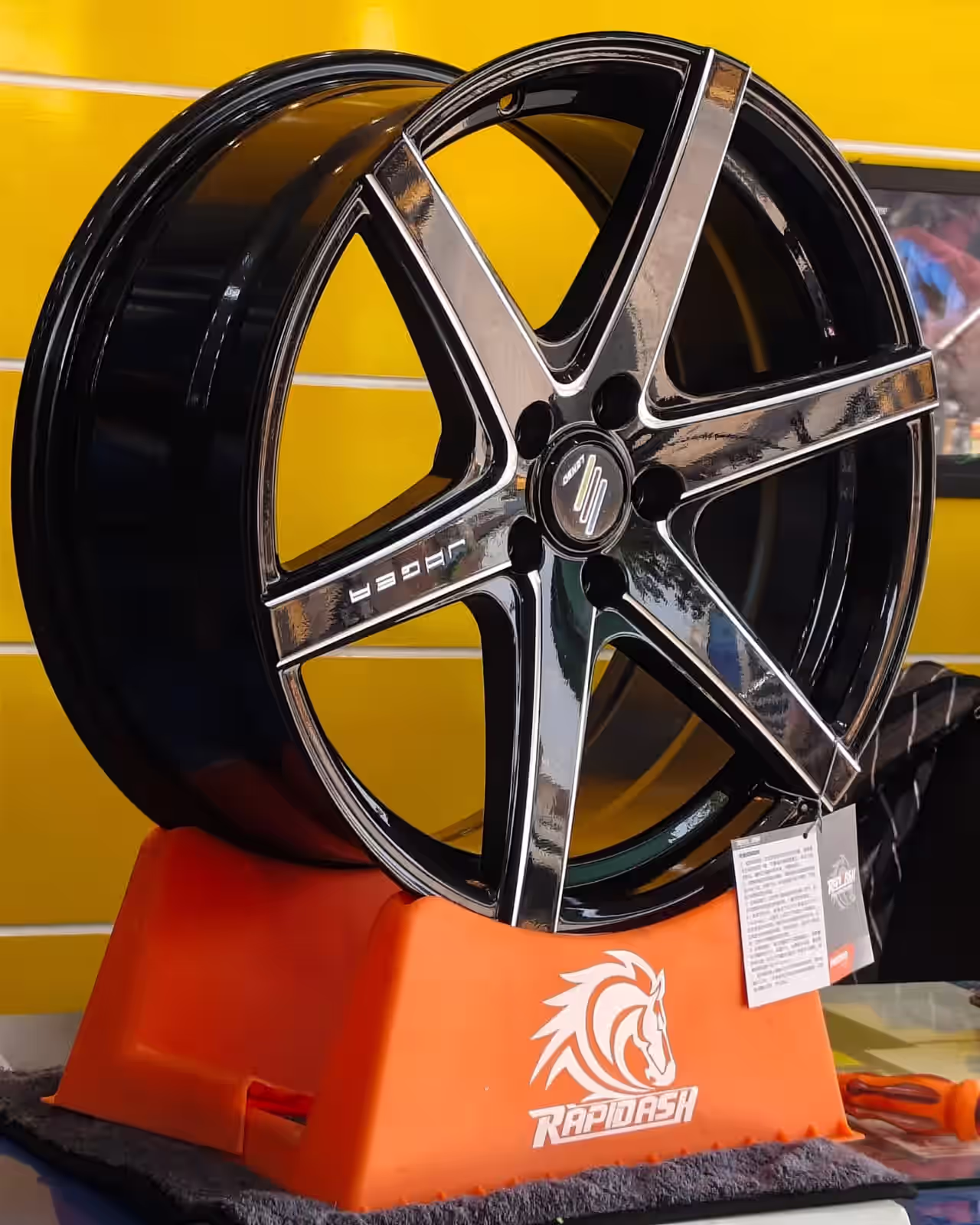 17*7.5 100*5 Rapidash X1176173 Milling Spoke - View 1
