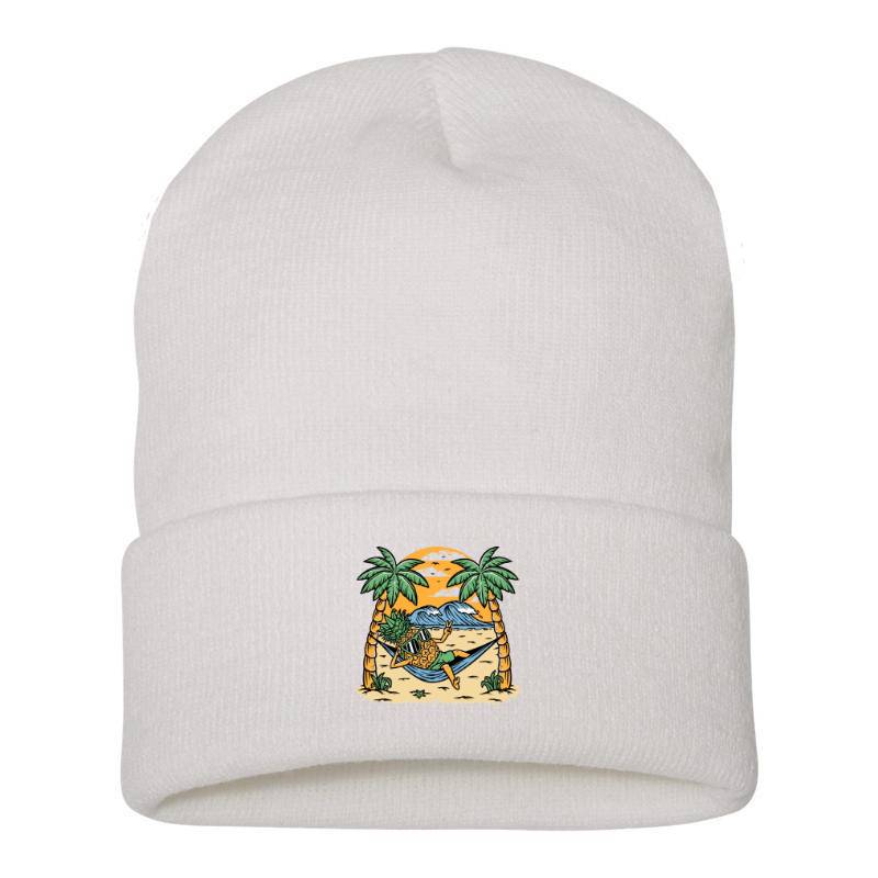 Pineapple on the beach Beanie