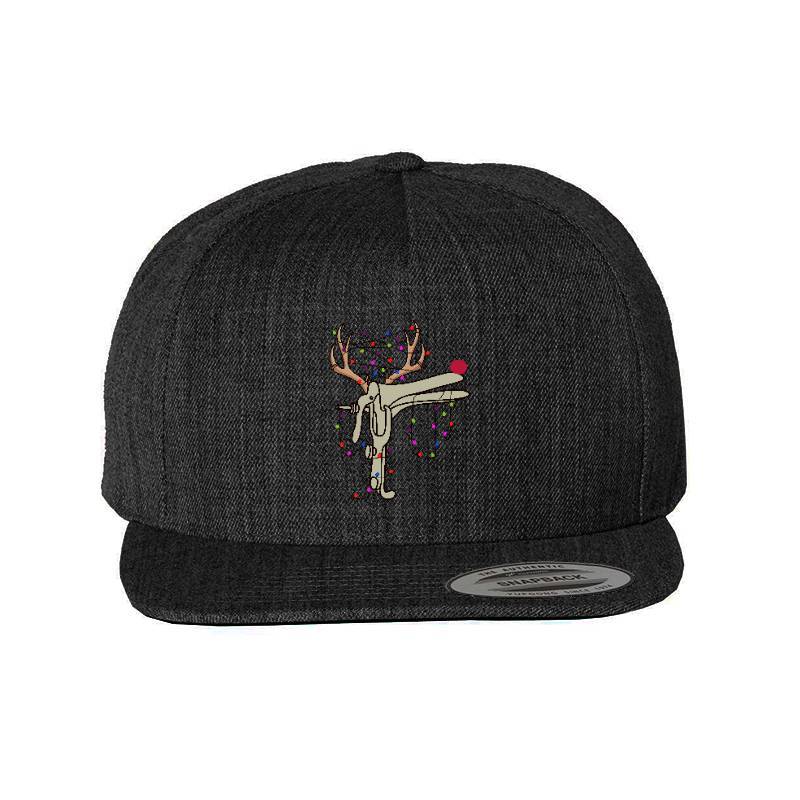 Festive Clampdeer Classic Cap