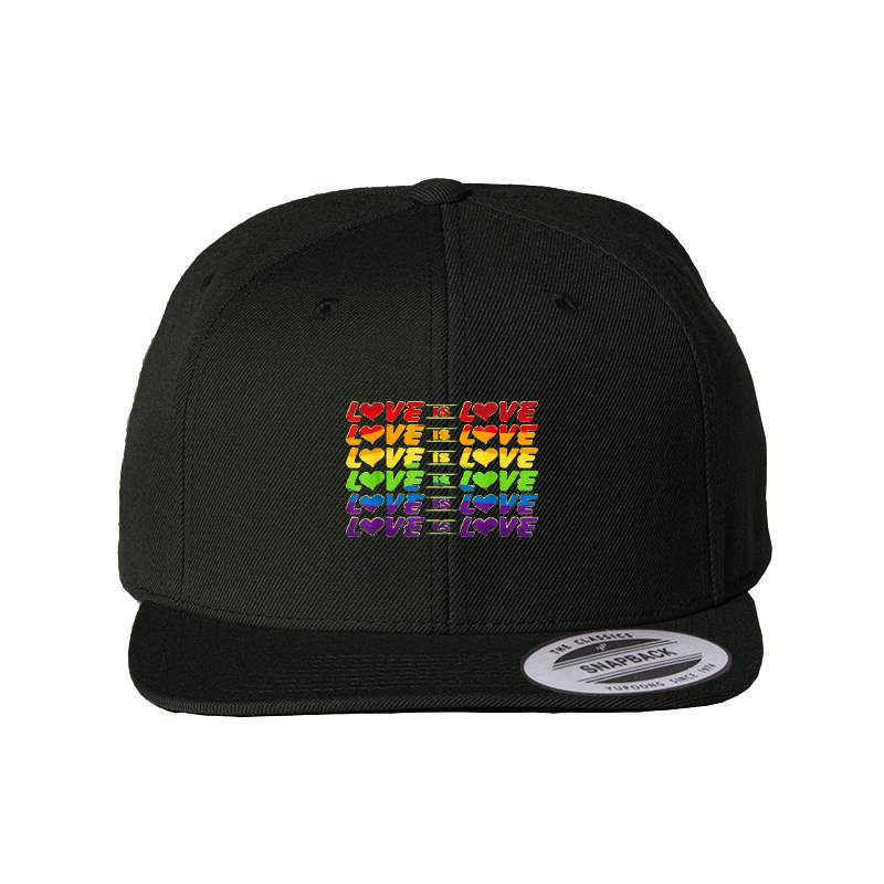 Decoration Love Is Love Snapback Cap