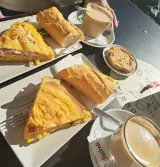 Tortilla de patata en Panadería Zubiaga, Comillas