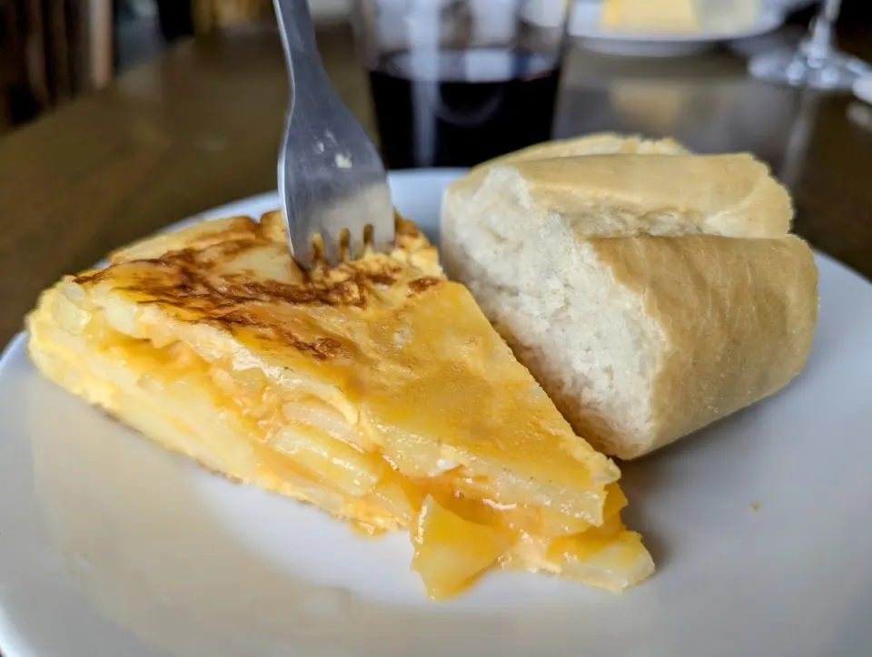 Tortilla en Cafetería & Restaurante la Estación del Neñu